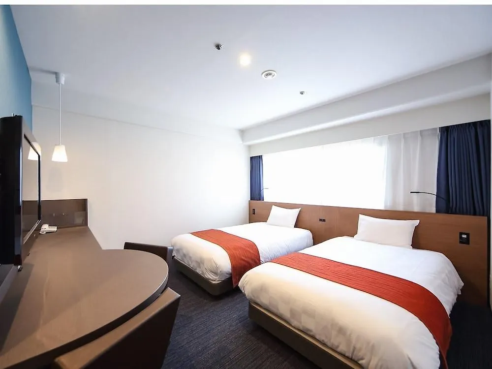 **** Hotel Osaka Garden Palace Japonia
